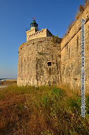 Ο ΦΑΡΟΣ ΣΤΟ ΚΑΣΤΡΟ ΤΗΣ ΛΕΥΚΑΔΑΣ (ΑΓΙΑ ΜΑΥΡΑ)